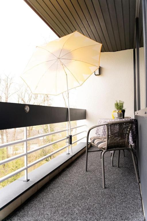 Hemfurth-Edersee Ferienhaus Schoene Aussicht Ferienwohnung Gelb מראה חיצוני תמונה