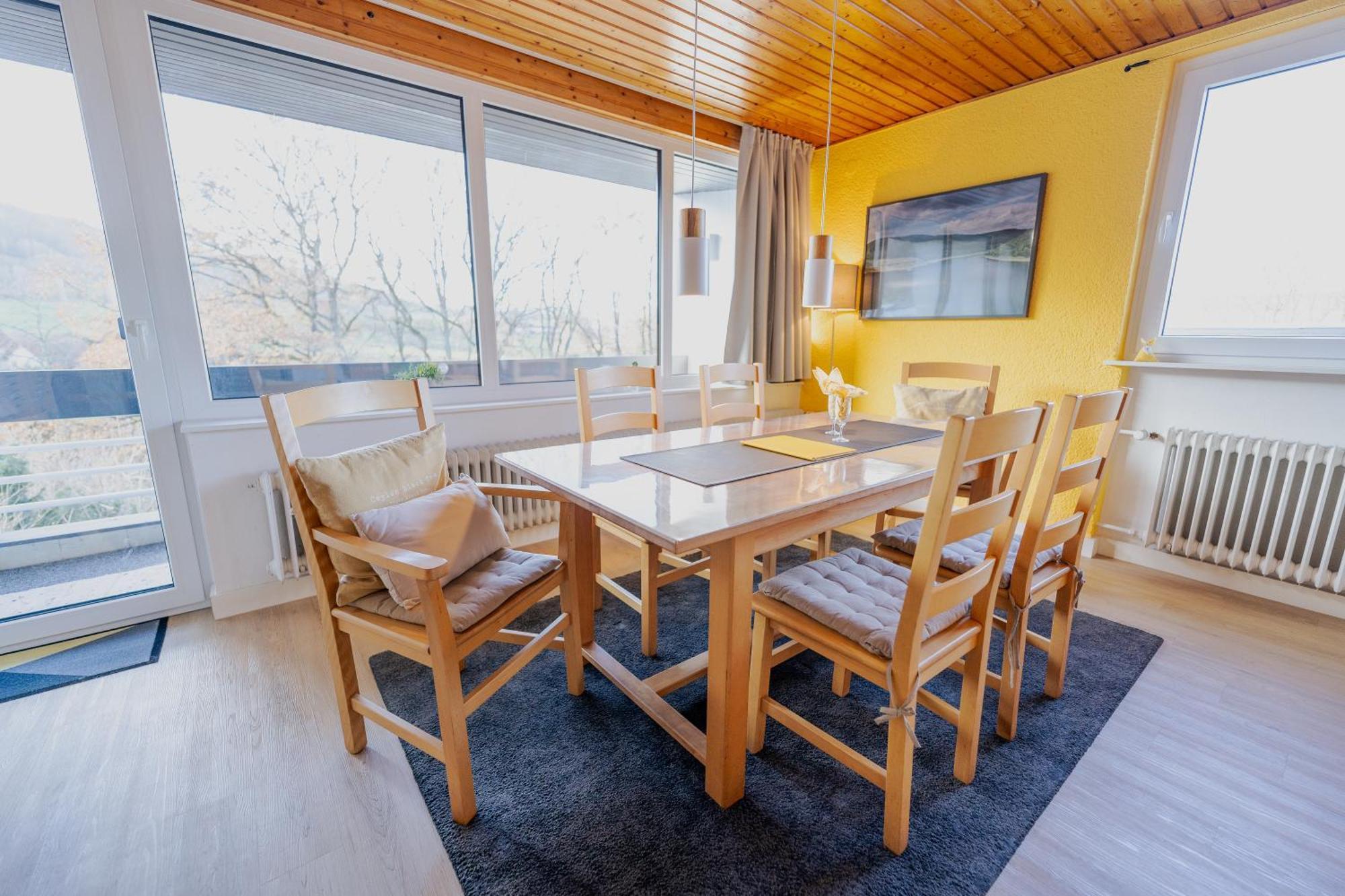 Hemfurth-Edersee Ferienhaus Schoene Aussicht Ferienwohnung Gelb מראה חיצוני תמונה
