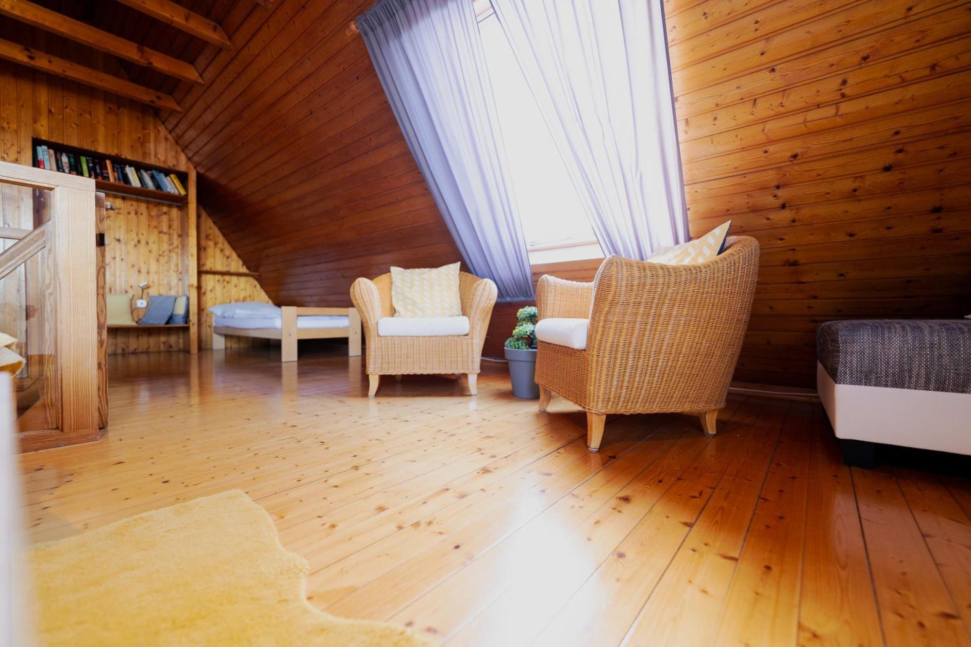 Hemfurth-Edersee Ferienhaus Schoene Aussicht Ferienwohnung Gelb מראה חיצוני תמונה